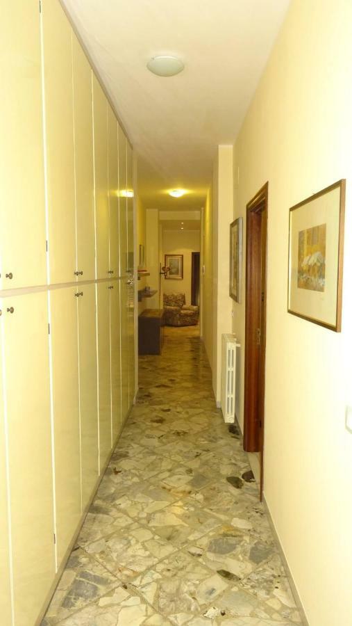 House Of Arts Hotel Bari Exterior foto